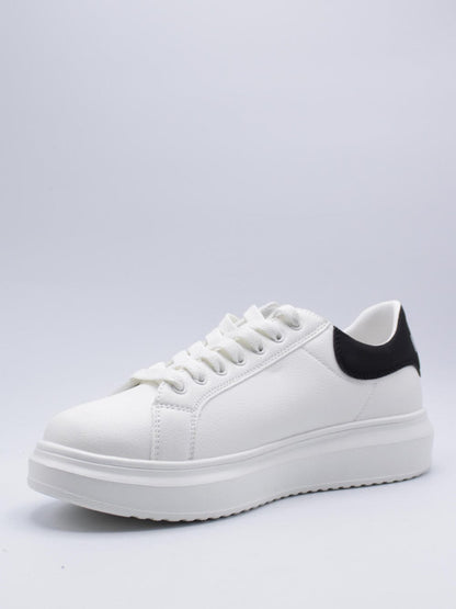 Sneakers ICON in ecopele con logo a rilievo dietro