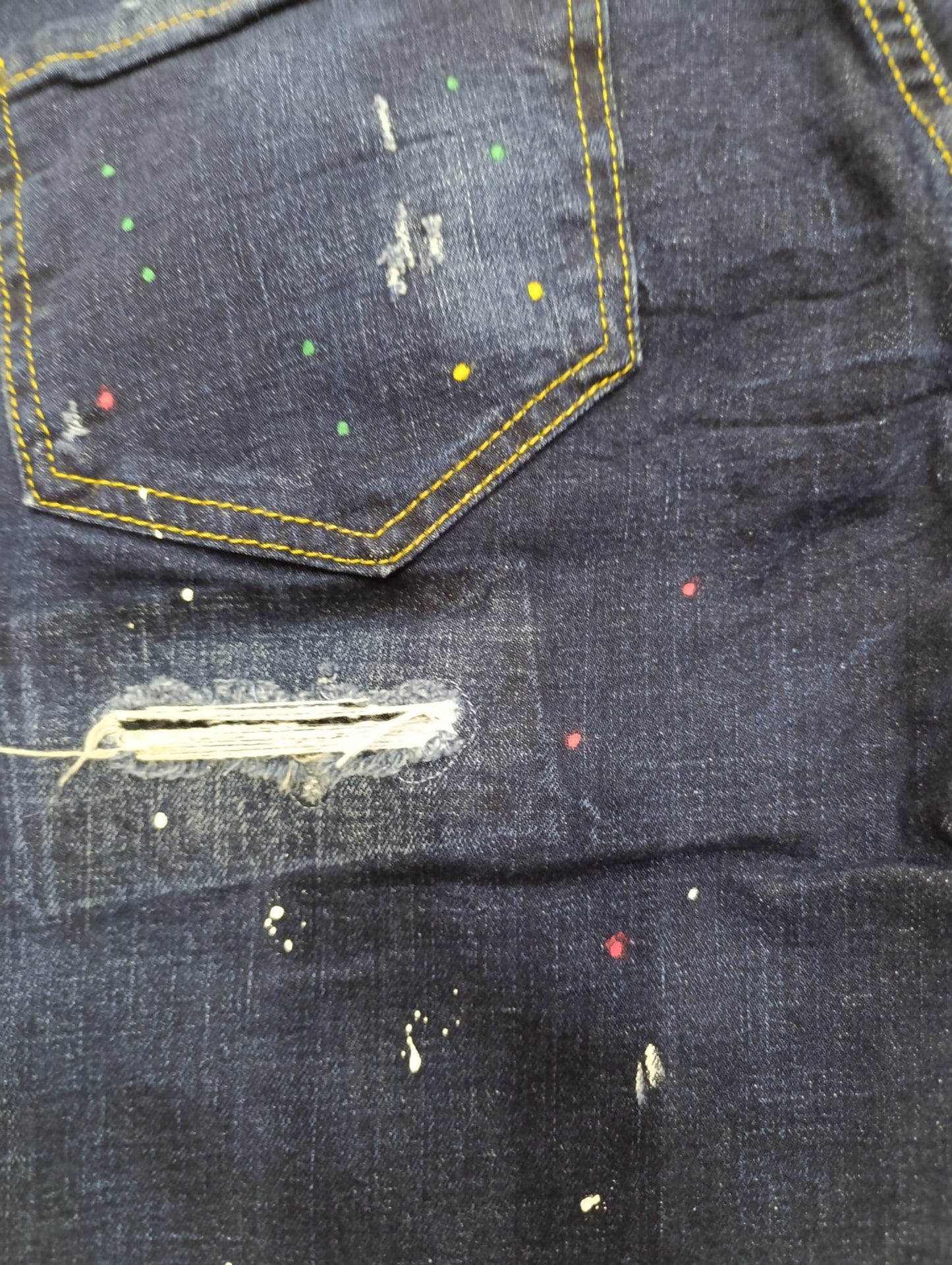 Pantaloncino di Jeans DSQUARED2 con schizzi  087