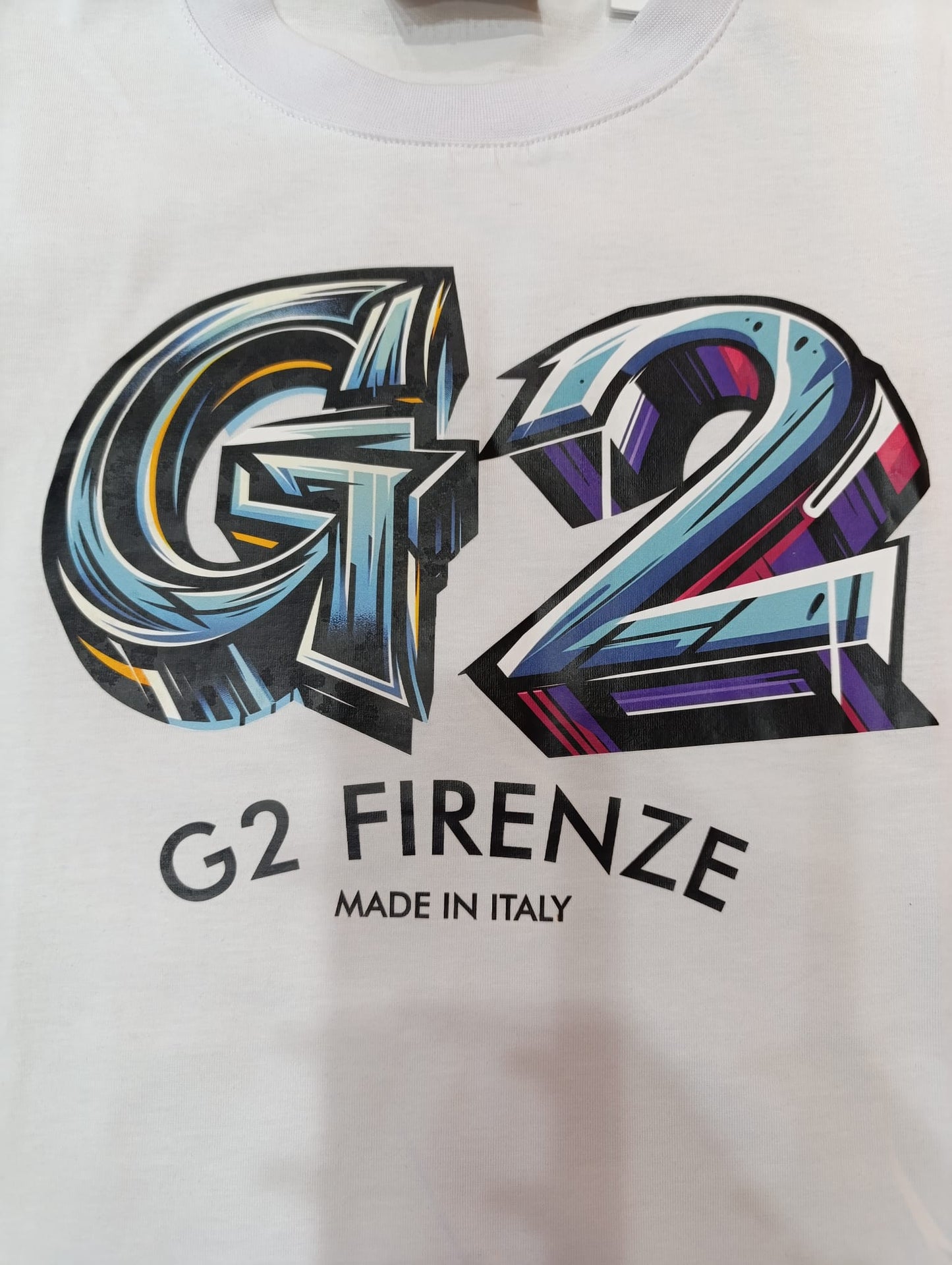 T-shirt G2 FIRENZE con maxi logo colorato 11T