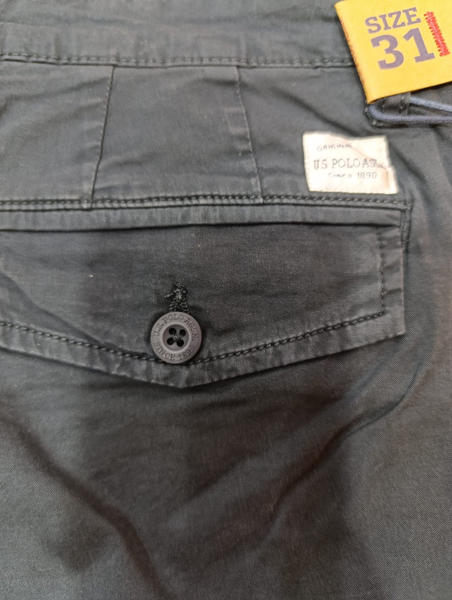 Pantaloncino con bottone U.S. POLO ASSN. 065