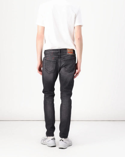 Jeans DIESEL Nero o Blu jeans  D-strukt 3558