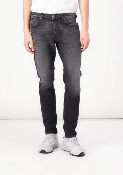 Jeans DIESEL Nero o Blu jeans  D-strukt 3558